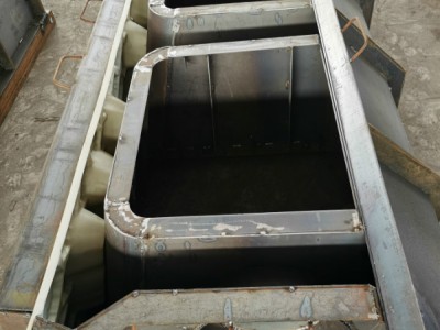 框格護坡模具廠家供貨，平鋪框格模具物美價廉