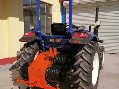 12噸液壓支腿四輪卷揚機(jī) 電力放線牽引工具