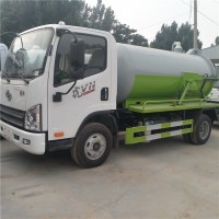 定做環(huán)衛(wèi)小型吸污車(chē)5方污水處理車(chē)廠(chǎng)家山東勁力環(huán)衛(wèi)