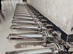 不銹鋼衛(wèi)生級壓縮空氣蒸汽過濾器 氣體過濾設(shè)備快裝螺紋法蘭連接