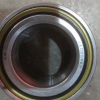 供應(yīng)奔馳MB100汽車(chē)輪轂軸承JXC25469
