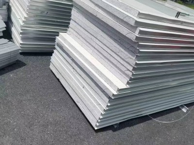 大量回收巖棉板 上?；厥諍A芯板