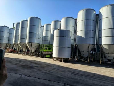 大型精釀啤酒設備生產廠家