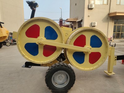 3噸拖掛式電纜牽引輸送設(shè)備