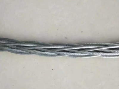 絞磨機(jī)拉電纜繩 不旋轉(zhuǎn)無扭鋼絲繩